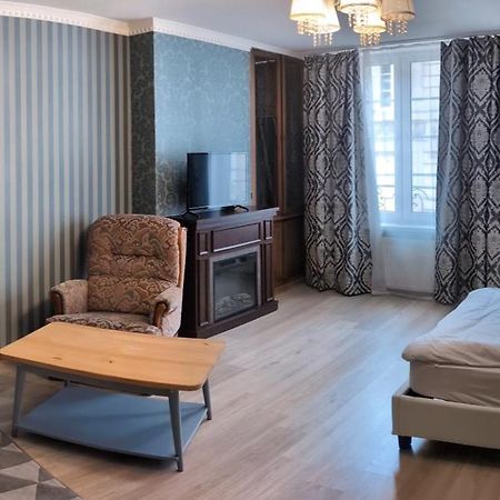 Vendôme Appartement A Cote De Port מראה חיצוני תמונה